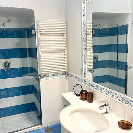 Residenza Castel Dell'ovo Naples