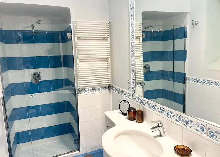 Residenza Castel Dell'ovo Naples